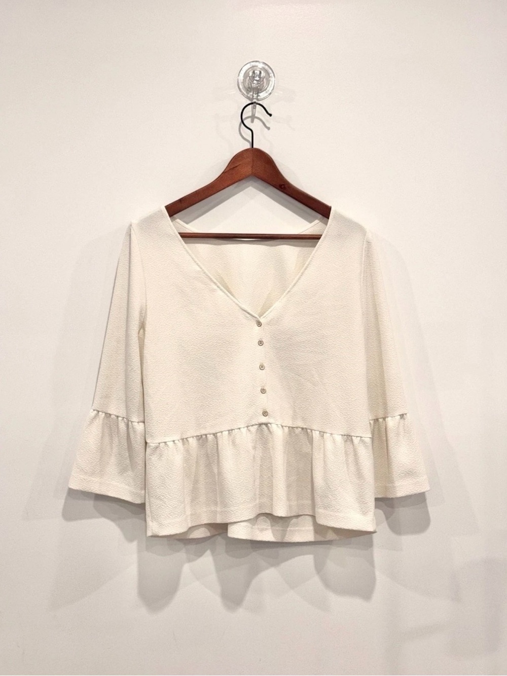 Sézane Peplum Hem Button-Front Long Sleeve Top in Cream size 34